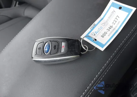 2023 Subaru Ascent Limited 7-Passenger z USA, uszkodzony, nr VIN 4S4WMASD3P3447236